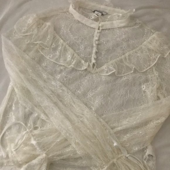 NWOT Monki Lace Button Up Blouse - Picture 2 of 6